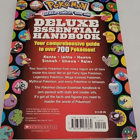 Pokemon - Gotta Catch 'Em All! - Deluxe Essential Handbook (2016) - Picture 2 of 8